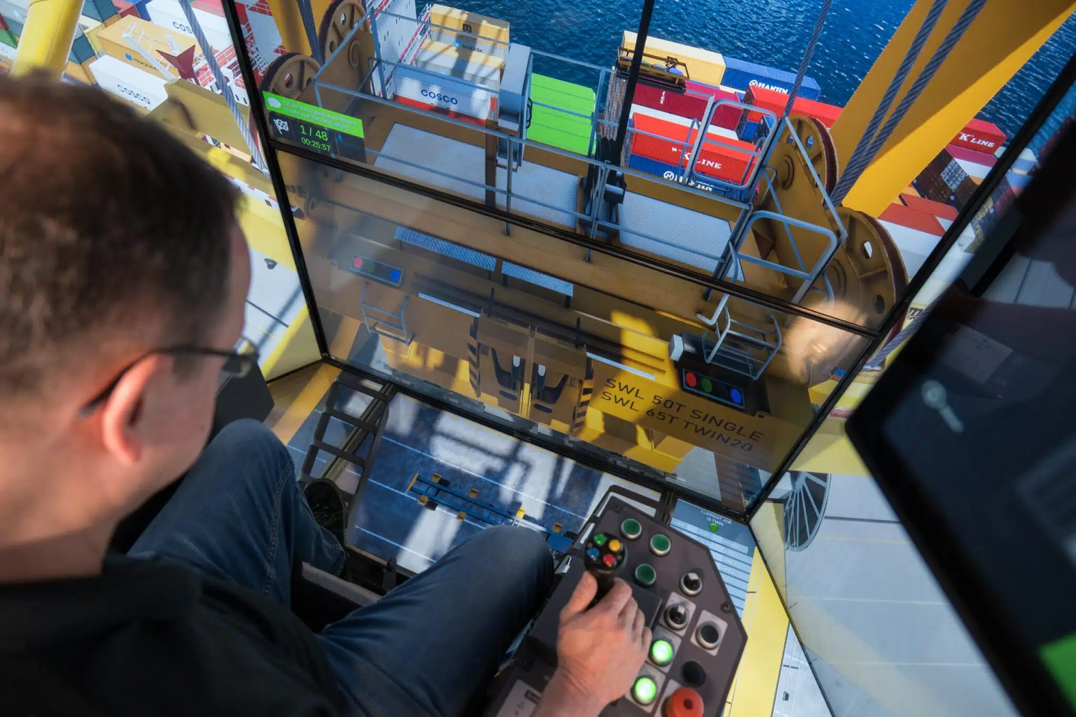 Professional-Grade Motion Platform for MasterCab MasterCab Simulator Operator Training Suite